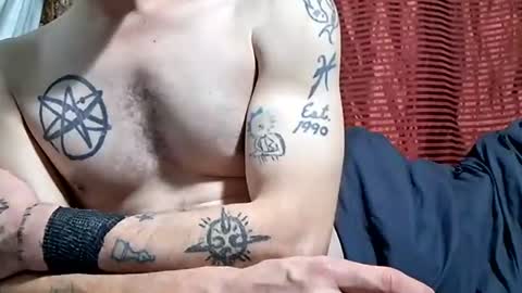 Snapshot of buster18hymen chatting on October 2025 10:27:01 AM Buster18Hymen online show from October 2025 10:27:01 AM