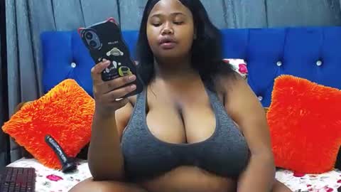 bustybmwx online show from September 2025 09:35:02 AM