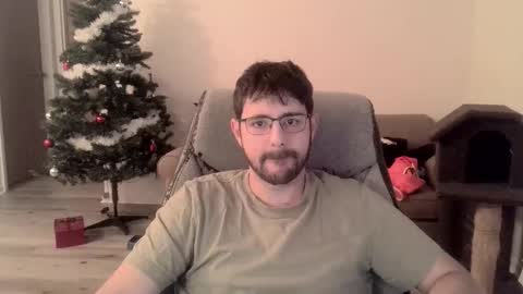 Snapshot of buttsmasher666 chatting on November 2025 08:01:01 PM Astaroth Angel online show from November 2025 08:01:01 PM