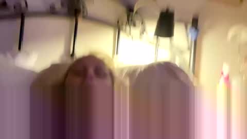 Snapshot of bw696991188279 chatting on October 2025 12:03:02 PM bw696991188279 online show from October 2025 12:03:02 PM