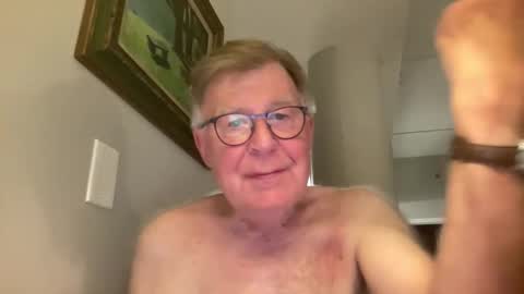 bythebridges48 online show from September 2025 11:16:01 PM
