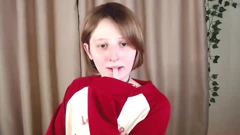 Snapshot of c0ralynx chatting on November 2025 05:59:01 PM C0ralynx online show from November 2025 05:59:01 PM