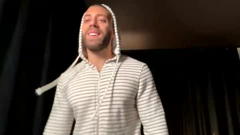 CQ online show from September 2025 01:32:02 AM