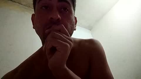 caarlos420 online show from September 2025 11:21:01 AM