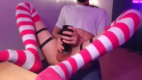 cactusfoxi online show from October 2025 09:35:02 PM