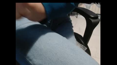 Snapshot of cafetabac chatting on November 2025 10:06:02 AM cafetabac online show from November 2025 10:06:02 AM