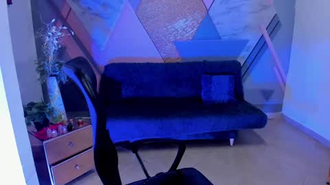 Caitlyn online show from January 2025 07:10:01 PM