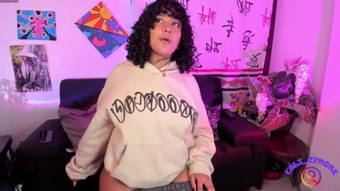  Caliope Moreau  online show from February 2025 03:11:02 AM