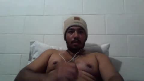 Snapshot of calipso1222 chatting on January 2025 04:03:01 AM calipso1222 online show from January 2025 04:03:01 AM