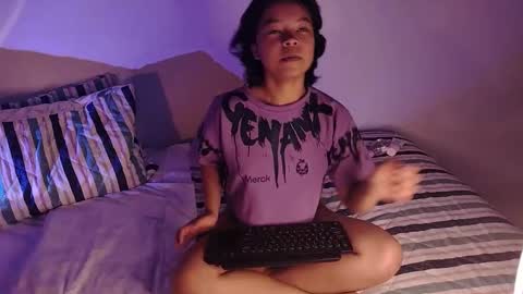 Sofia online show from October 2025 08:09:02 PM