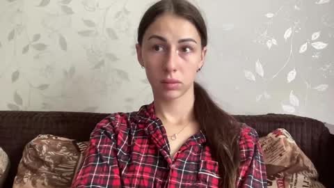 Snapshot of call_me_dad_ chatting on December 2024 10:18:01 AM Anna online show from December 2024 10:18:01 AM