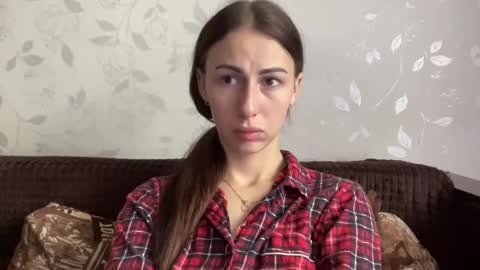 Snapshot of call_me_dad_ chatting on December 2024 09:46:02 AM Anna online show from December 2024 09:46:02 AM