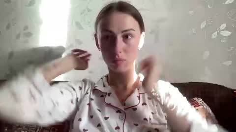 Snapshot of call_me_dad_ chatting on December 2024 11:24:01 AM Anna online show from December 2024 11:24:01 AM