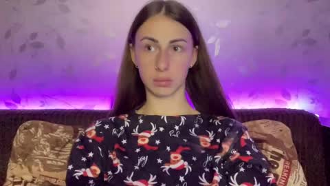 Snapshot of call_me_dad_ chatting on December 2024 08:04:02 PM Anna online show from December 2024 08:04:02 PM