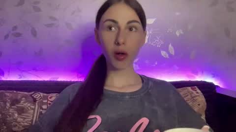 Snapshot of call_me_dad_ chatting on January 2025 06:45:02 PM Anna online show from January 2025 06:45:02 PM