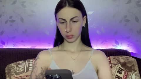 Snapshot of call_me_dad_ chatting on January 2025 01:20:02 AM Anna online show from January 2025 01:20:02 AM