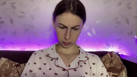 Snapshot of call_me_dad_ chatting on January 2025 07:31:01 PM Anna online show from January 2025 07:31:01 PM