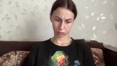 Snapshot of call_me_dad_ chatting on February 2025 10:37:02 AM Anna online show from February 2025 10:37:02 AM