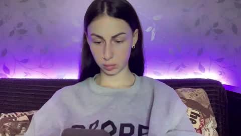 Snapshot of call_me_dad_ chatting on February 2025 07:46:01 PM Anna online show from February 2025 07:46:01 PM