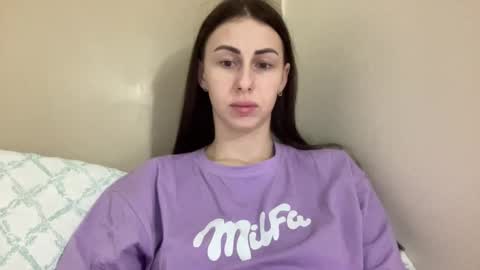 Snapshot of call_me_dad_ chatting on February 2025 06:57:02 PM Anna online show from February 2025 06:57:02 PM