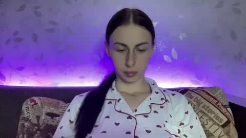 Snapshot of call_me_dad_ chatting on February 2025 08:58:02 PM Anna online show from February 2025 08:58:02 PM