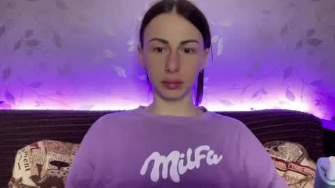 Snapshot of call_me_dad_ chatting on March 2025 07:09:02 PM Anna online show from March 2025 07:09:02 PM