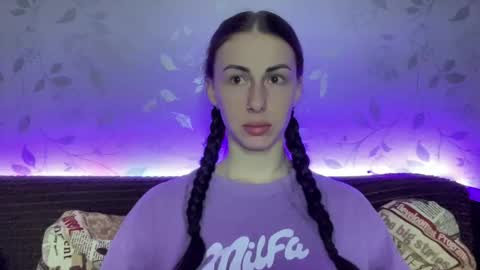 Snapshot of call_me_dad_ chatting on March 2025 11:27:02 PM Anna online show from March 2025 11:27:02 PM