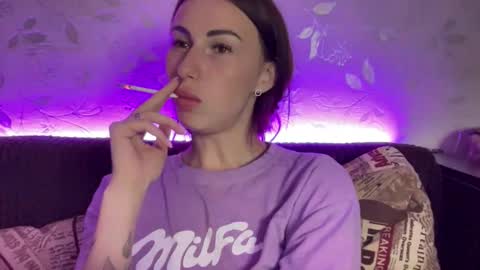 Snapshot of call_me_dad_ chatting on September 2025 07:13:02 PM Anna online show from September 2025 07:13:02 PM