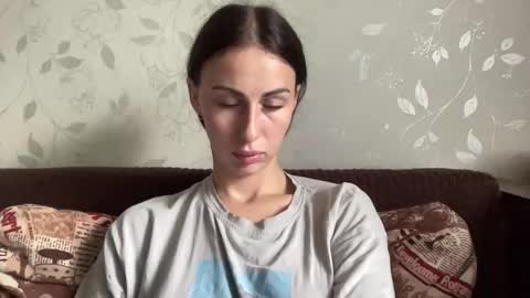 Snapshot of call_me_dad_ chatting on October 2025 11:29:01 AM Anna online show from October 2025 11:29:01 AM