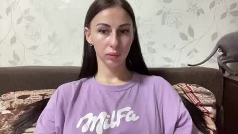 Snapshot of call_me_dad_ chatting on November 2025 08:31:01 PM Anna online show from November 2025 08:31:01 PM