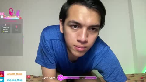 Snapshot of call_me_theo chatting on October 2025 03:07:02 PM Mateo online show from October 2025 03:07:02 PM