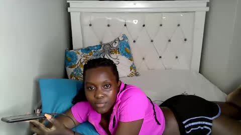 Monday online show from September 2025 08:20:02 PM