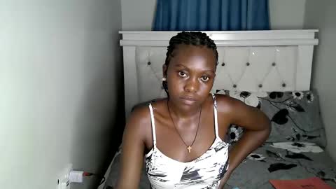 Monday online show from September 2025 08:01:01 PM