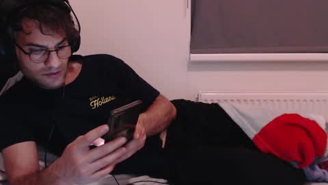 Snapshot of calvinjohnlad chatting on December 2024 10:06:01 PM Calvinjohnlad online show from December 2024 10:06:01 PM