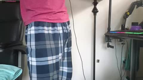 Calypso online show from October 2025 09:57:01 PM