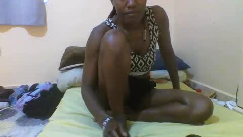 Cam girlie online show from September 2025 02:44:02 PM