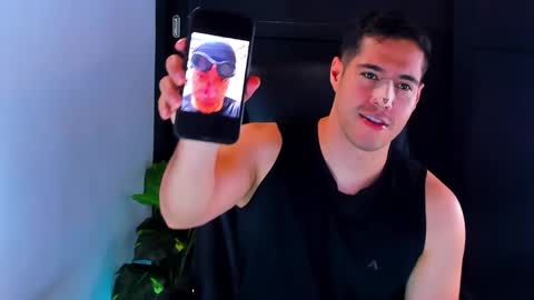 camara110 online show from December 2024 05:46:01 PM
