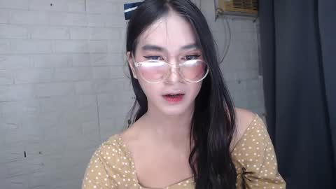 camela_star online show from February 2025 06:28:01 PM