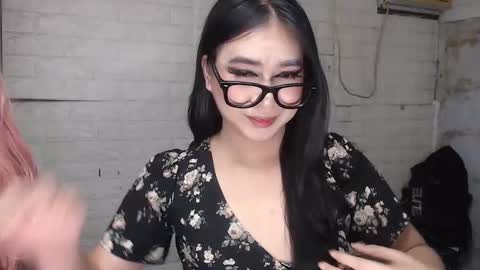 camela_star online show from October 2025 11:08:02 AM