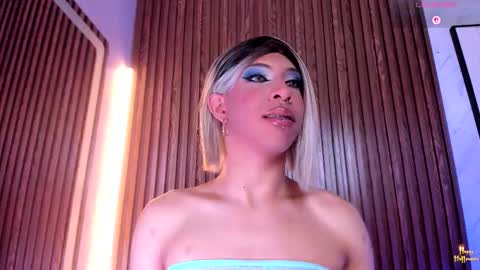 CAMERON online show from October 2025 03:27:01 AM