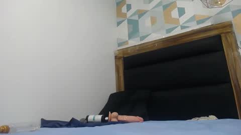 cameronglen online show from December 2024 09:18:02 AM