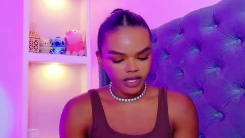 camiestrada online show from October 2025 10:05:02 AM