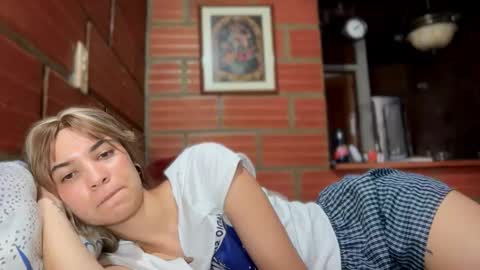 Snapshot of camii19y chatting on November 2025 09:15:01 PM camii19y online show from November 2025 09:15:01 PM