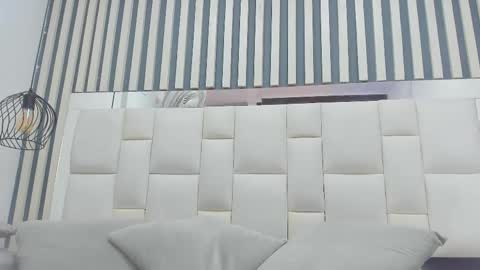 Camila online show from October 2025 03:49:02 AM