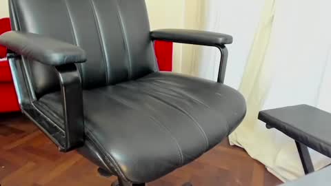 Cami online show from January 2025 10:41:02 AM