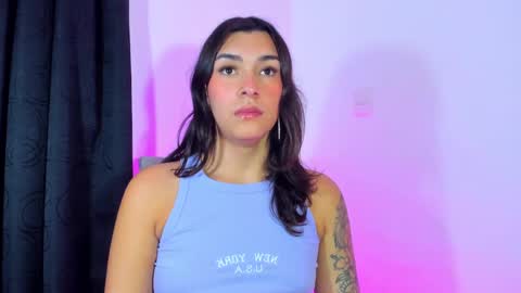 Snapshot of camila_coxx chatting on December 2024 02:34:02 AM s online show from December 2024 02:34:02 AM