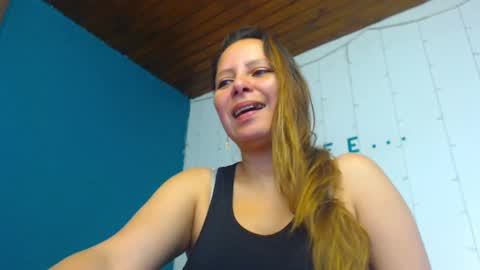 camila online show from January 2025 01:22:01 PM