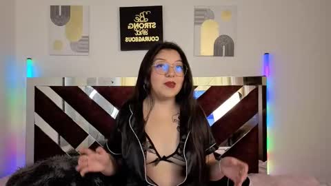 Snapshot of camila_eclipse chatting on October 2025 01:18:02 PM camila_eclipse online show from October 2025 01:18:02 PM