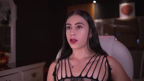 camila_martinez9 online show from October 2025 11:33:02 AM