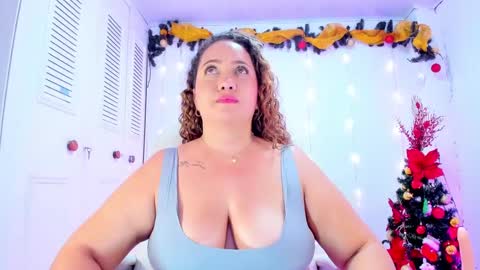 camilaa foxxx online show from December 2024 09:41:01 PM